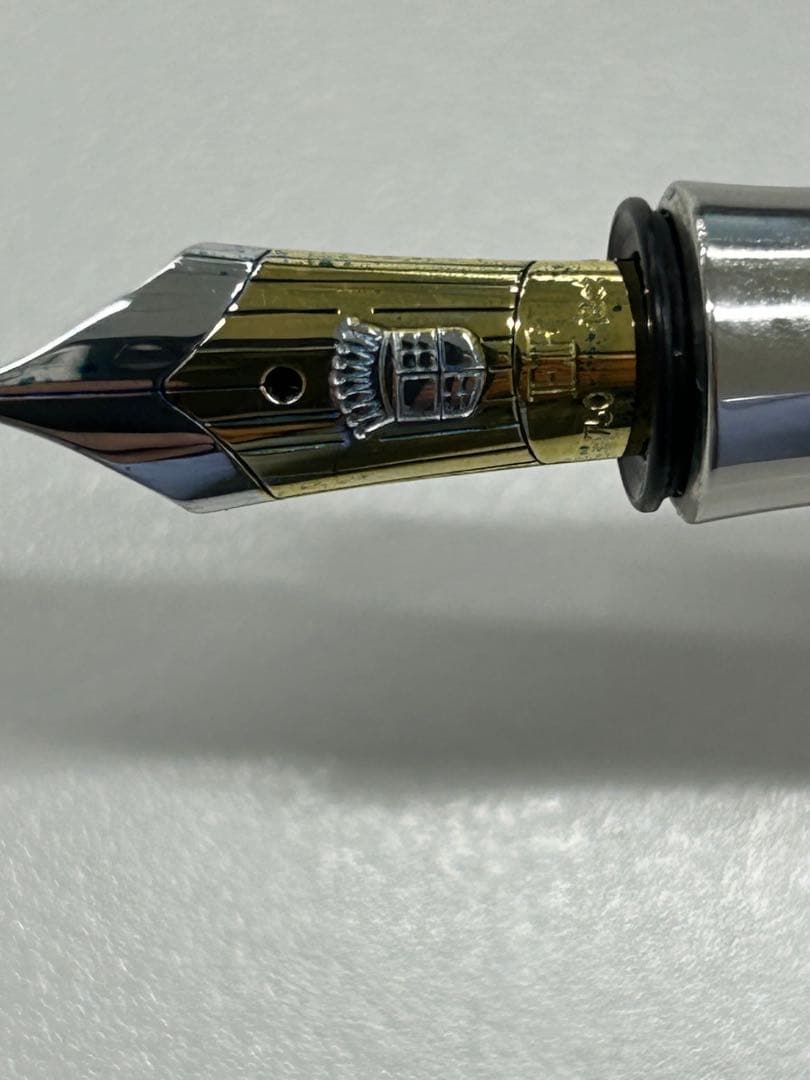 ファーバーカステル 万年筆 伯爵コレクション グラナディラ EF