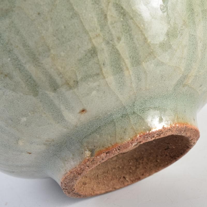 中国　南宋　哥窯　金糸鉄線　刻蓮弁文　盃　金継直し　時代箱付　V　R7717