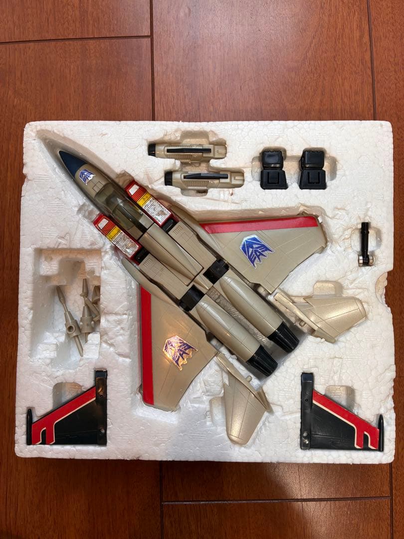 トランスフォーマー スタースクリーム