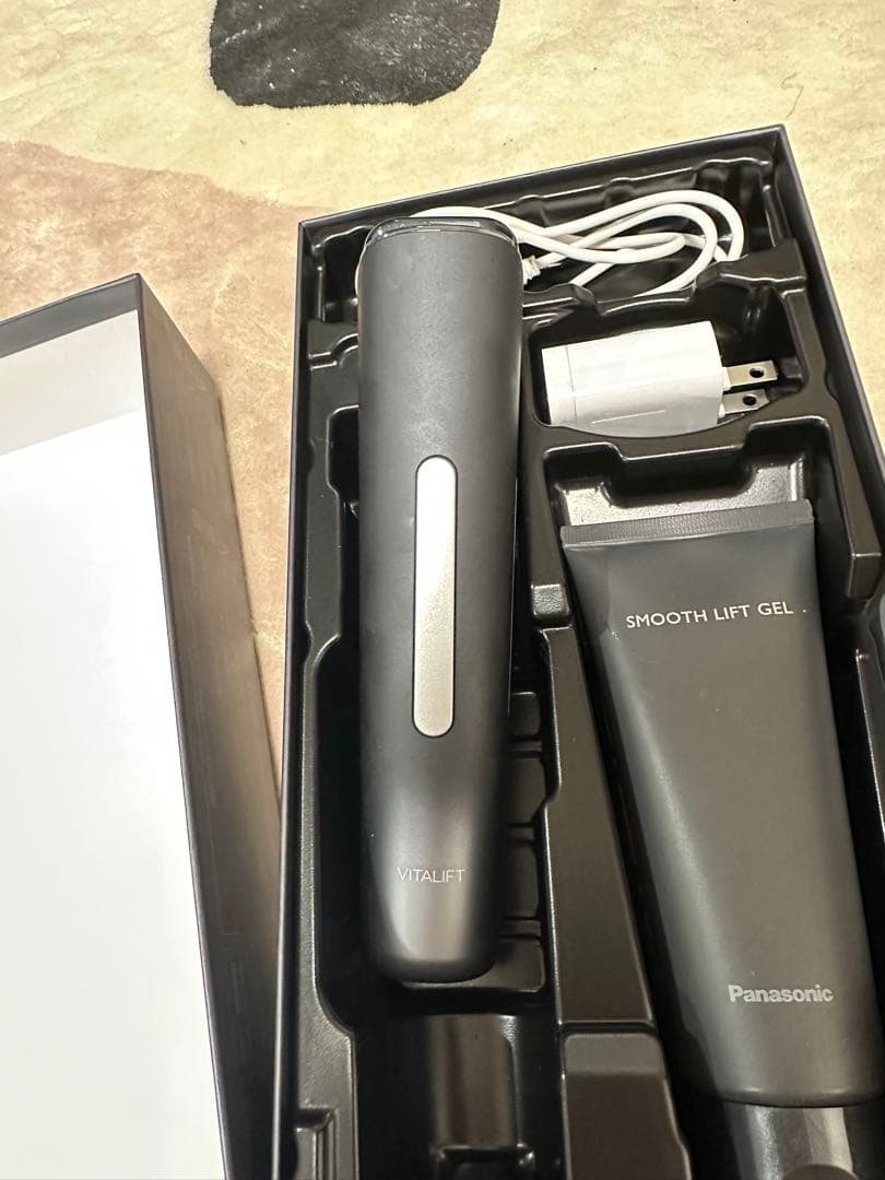 新品 Panasonic VITALIFT 美顔器 セット