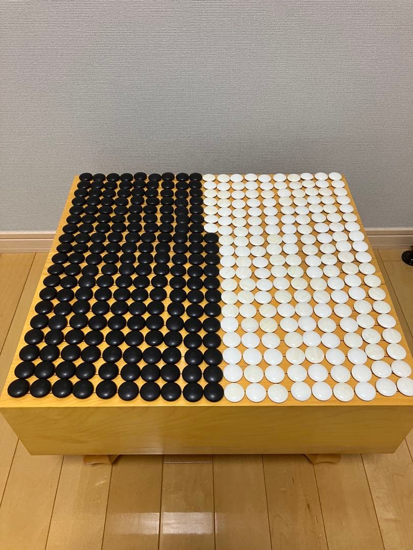 【高級】国産本榧 脚付き囲碁盤 蛤碁石セット付 桐箱・布付き ⭐︎美品⭐︎