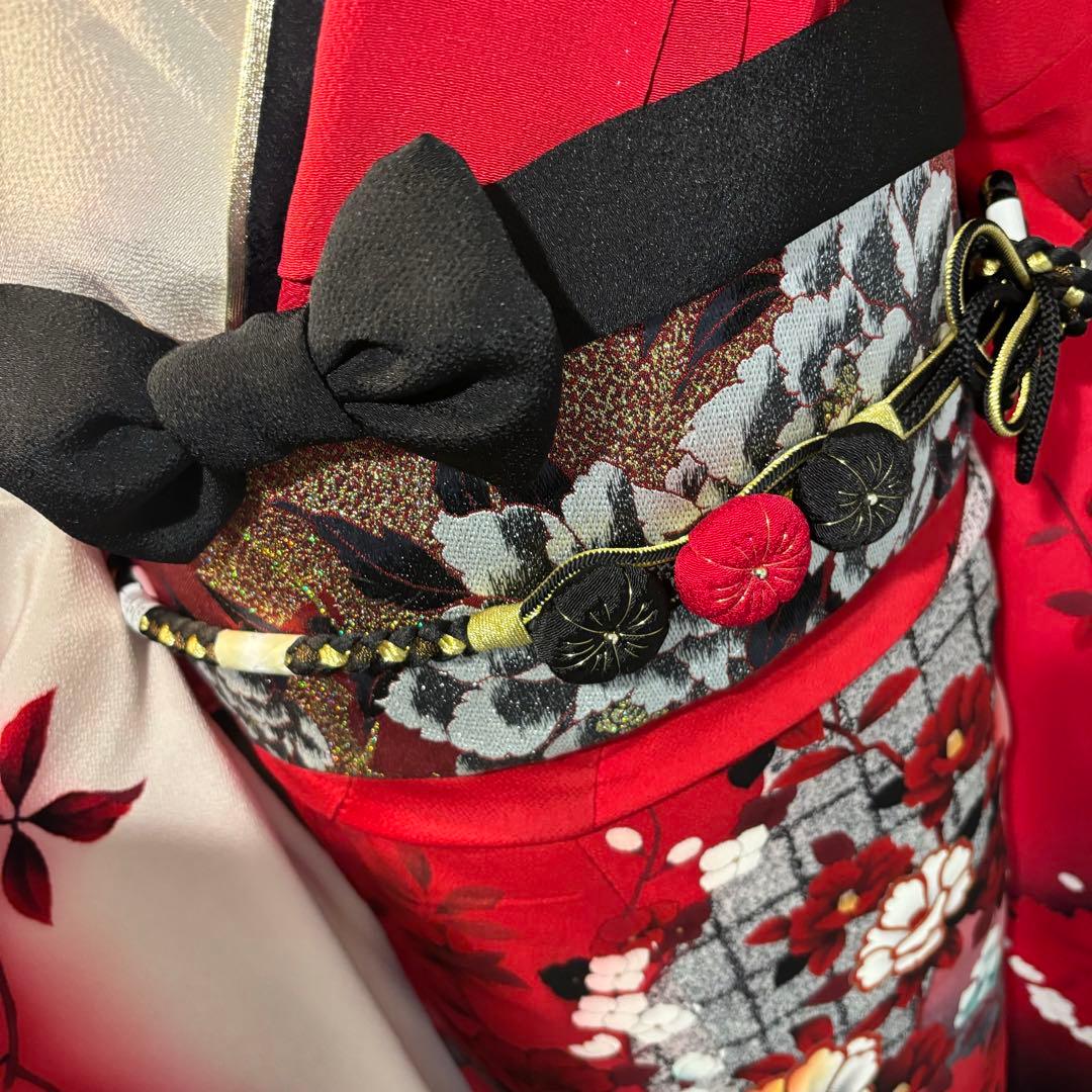 美品　染分け　花模様　金彩　牡丹　逸品　振袖　フルセット 振り袖