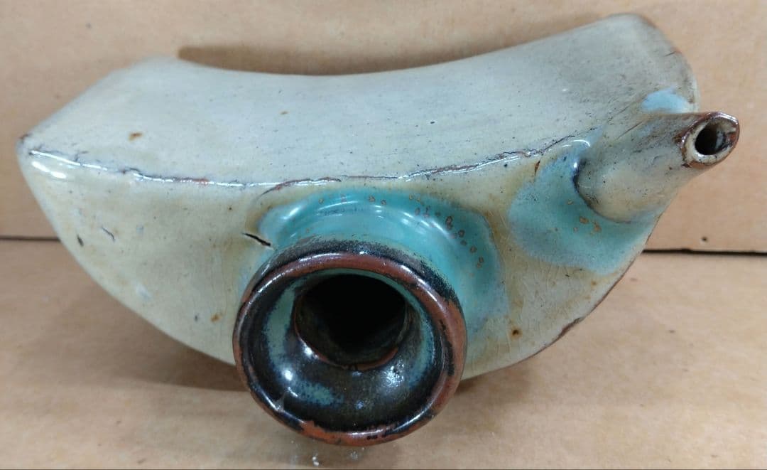 金城次郎 壺屋焼 抱瓶 共箱【本物保証】琉球陶器 人間国宝 壷屋焼 魚紋抱瓶