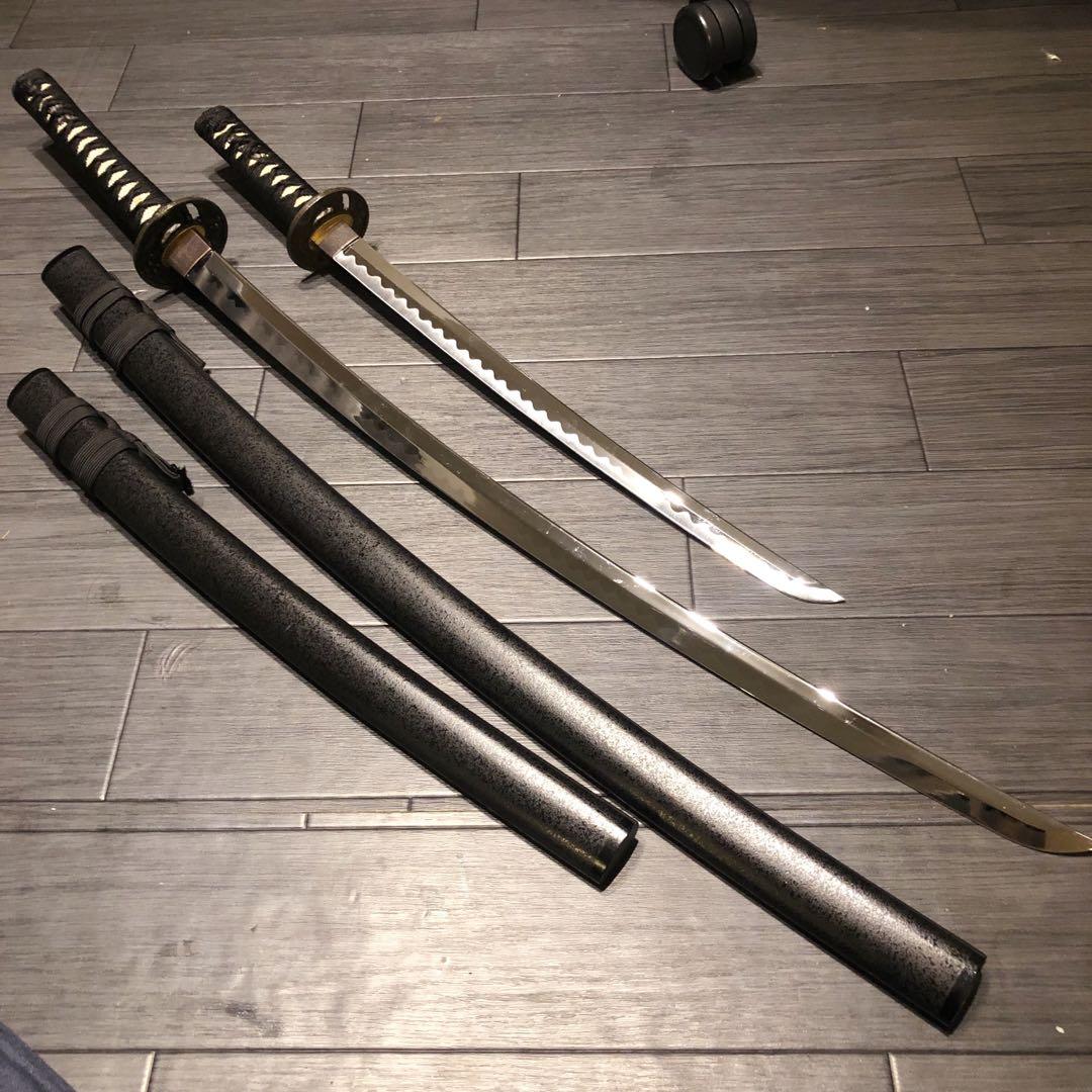 高級模造刀　居合刀　 美術刀剣　太刀　脇差　大小セット　黒拵え