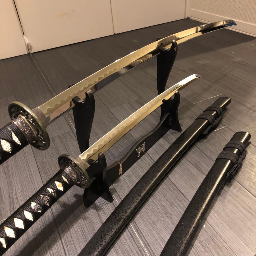 高級模造刀　居合刀　 美術刀剣　太刀　脇差　大小セット　黒拵え