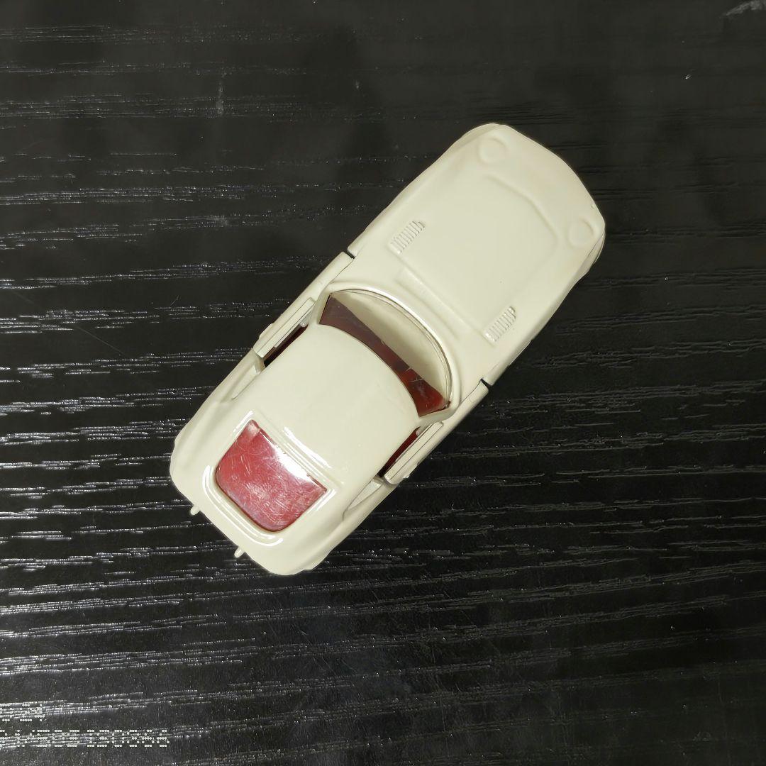 TOMICA　トミカ　トヨタ2000GT　白色　1Aホイール　箱付き