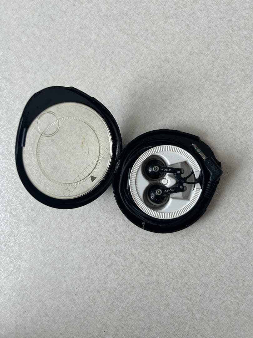 SONY ICF-SW1S PLLシンセサイザーレシーバー（ジャンク品）