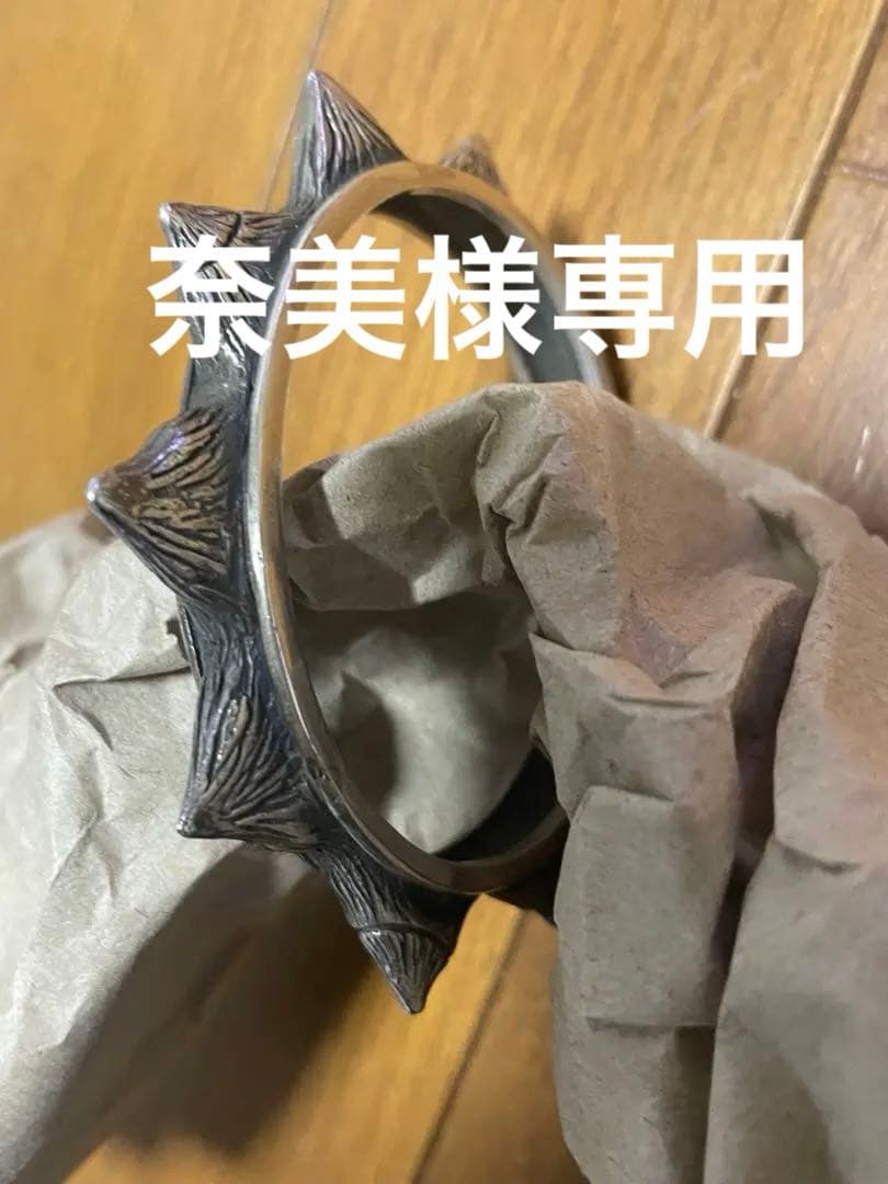 ゴツい インパクト大　バングル シルバー　トゲトゲデザイン