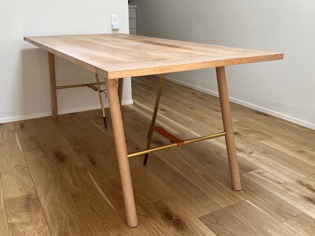 ダイニングテーブル WOHLHUTTE 12TABLE