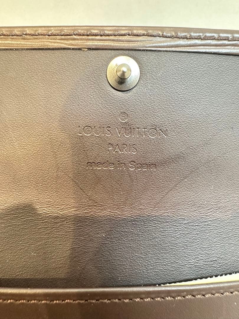 「未使用」ルイ ヴィトン エピ ミュルティクレ4連キーケース モカ ブラウン