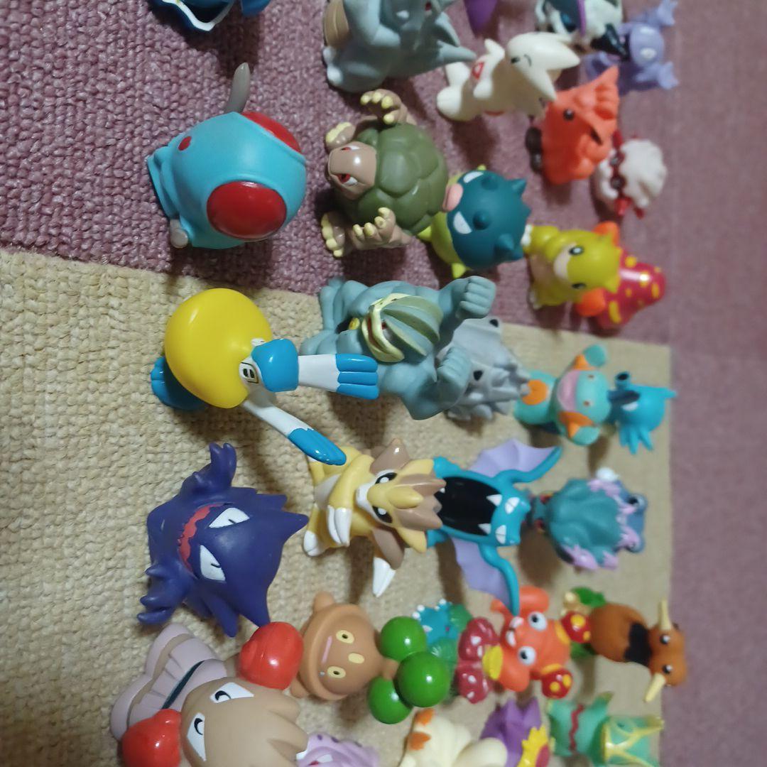 ポケモンキッズ　伝説ポケモン含む　96体