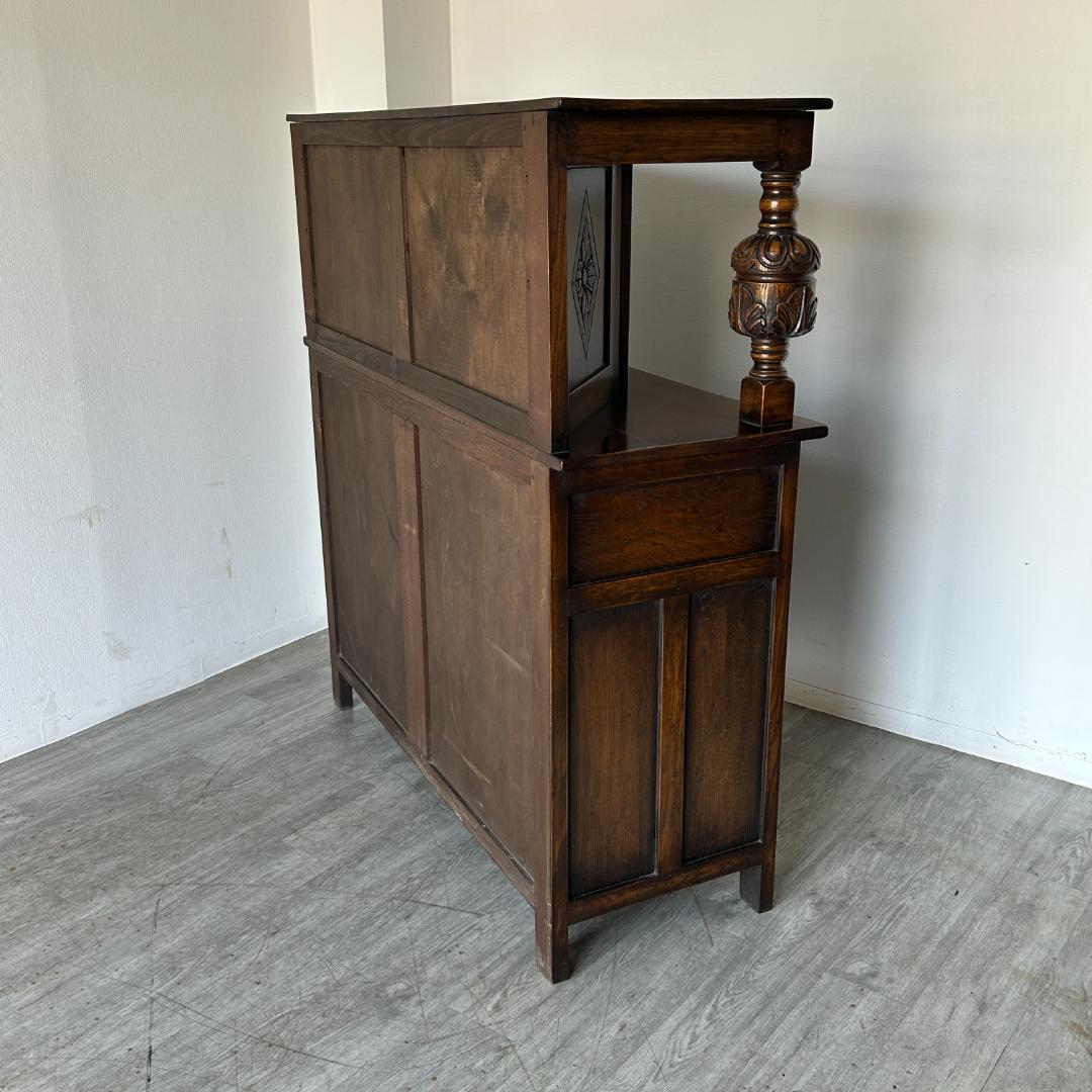 イギリス アンティーク家具 コートカップボード 781A