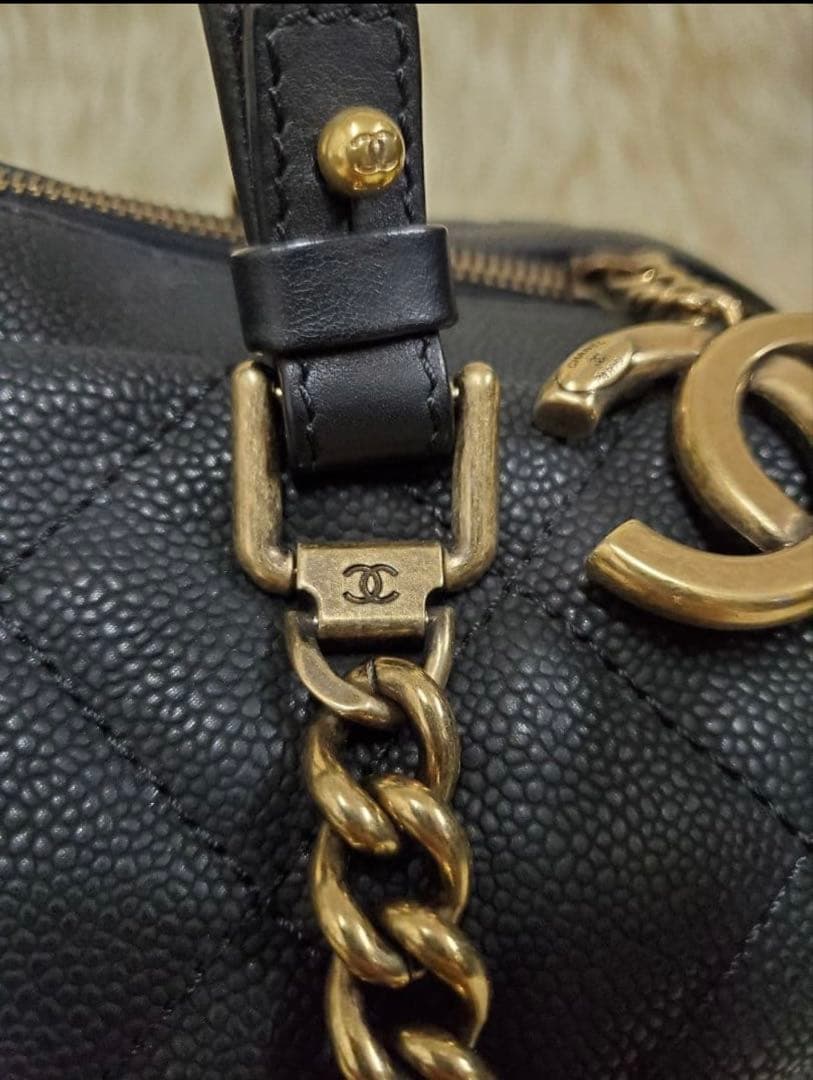 CHANEL キャビアスキン　2wayショルダーバッグ