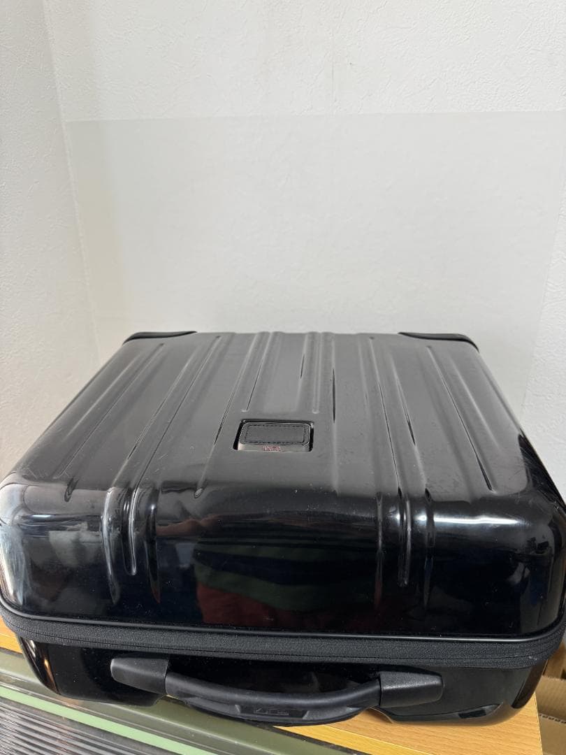 TUMI V3 キャリーケース 228004D 4ウィール 国内正規品 黒