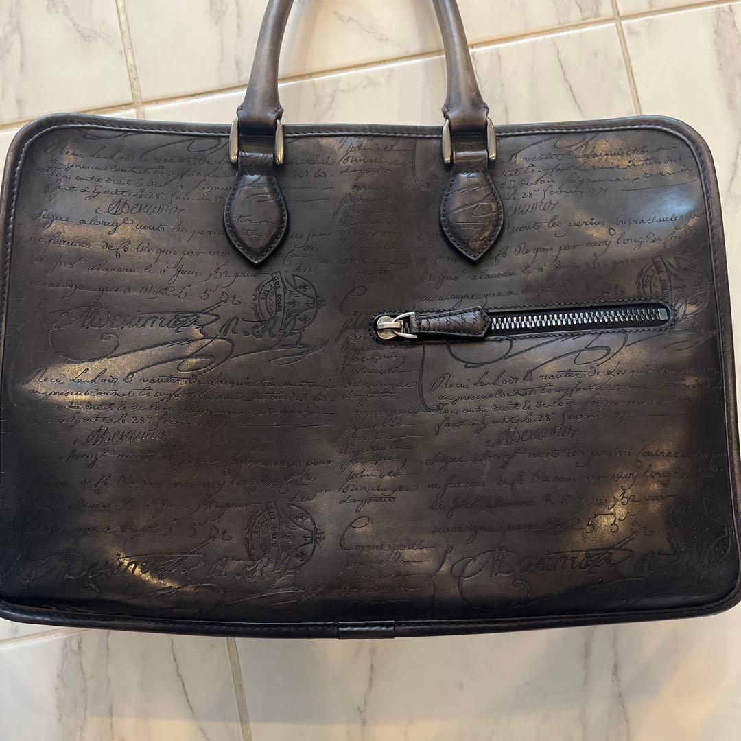 ベルルッティ　アンジュールブリーフケース 名刺入れ、カードケース、ケース付