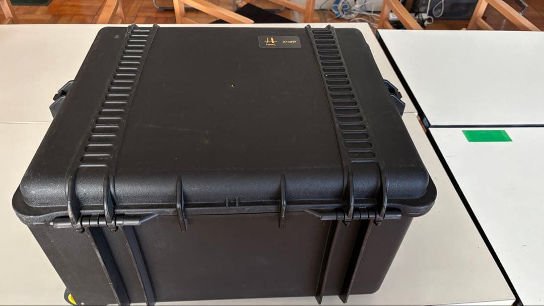 ATOMOS SUMO 19 液晶モニター 中古　ケース付き