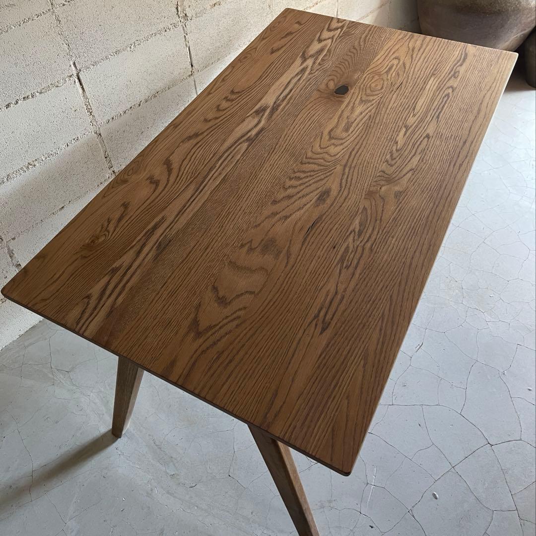 unico ADDAYウニコ アディ　ダイニングテーブル　オーク無垢材　棚板付