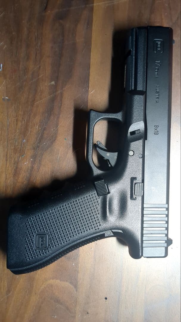 東京マルイ　glock17 gen4