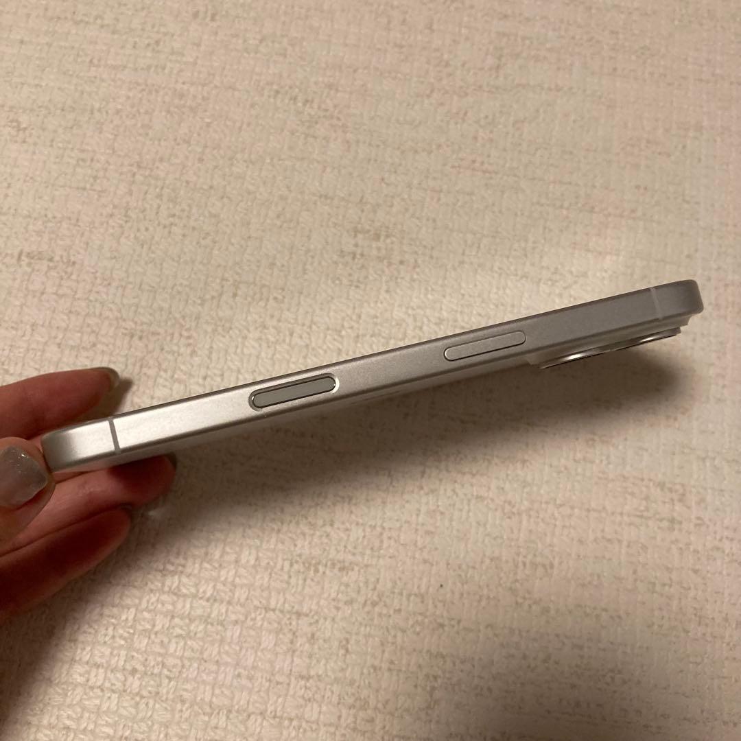 週末限定値引iPhone16 256GB ホワイト