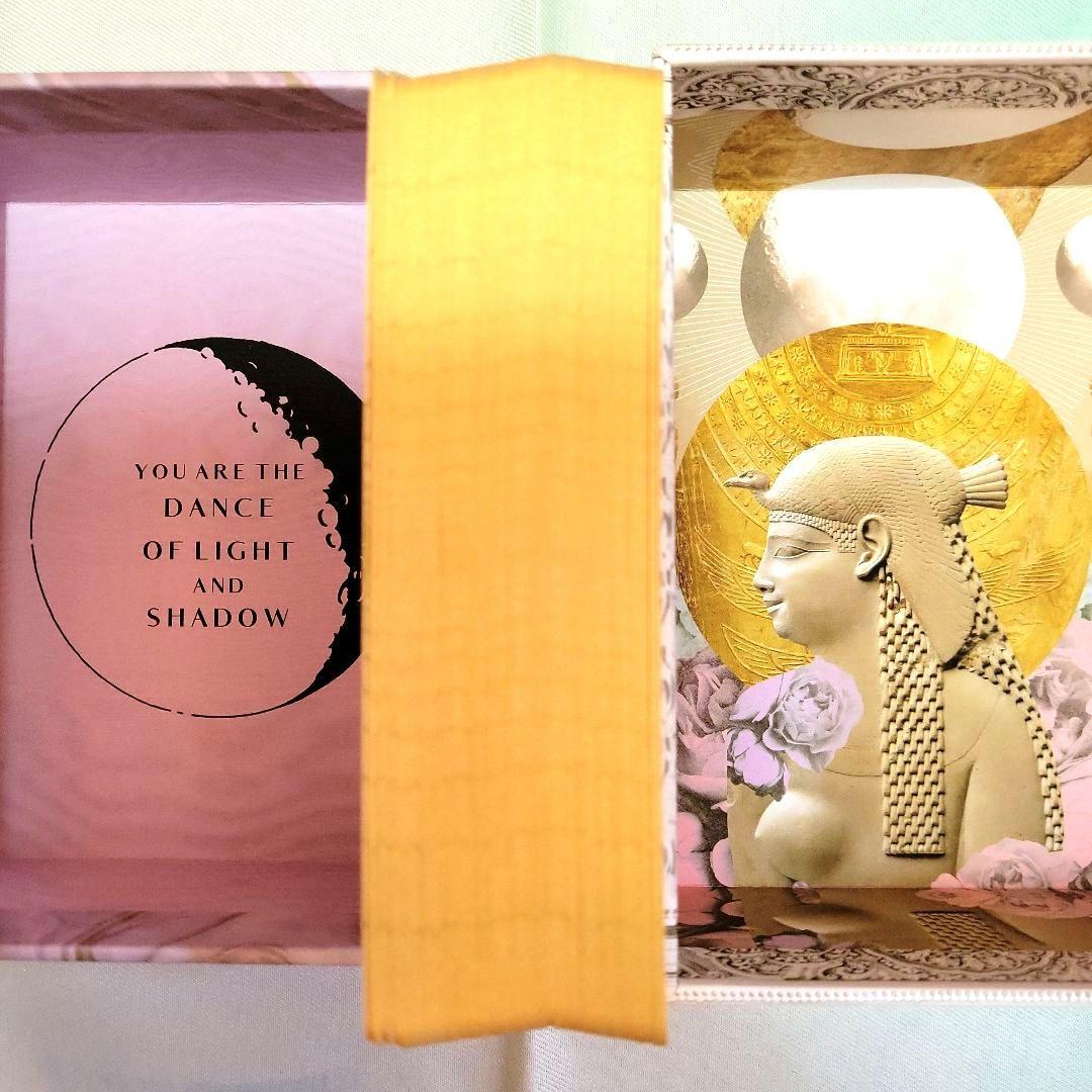 THE MOONCHILD タロットカード