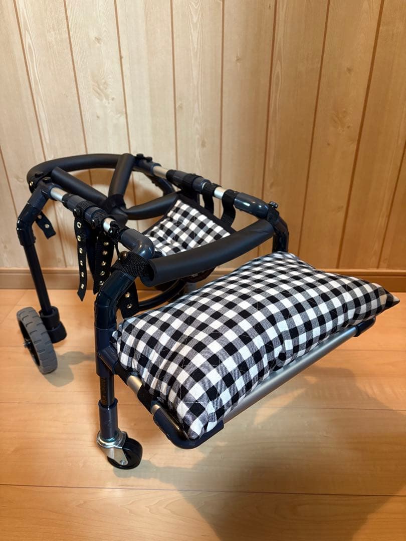 犬用車いす チェック柄