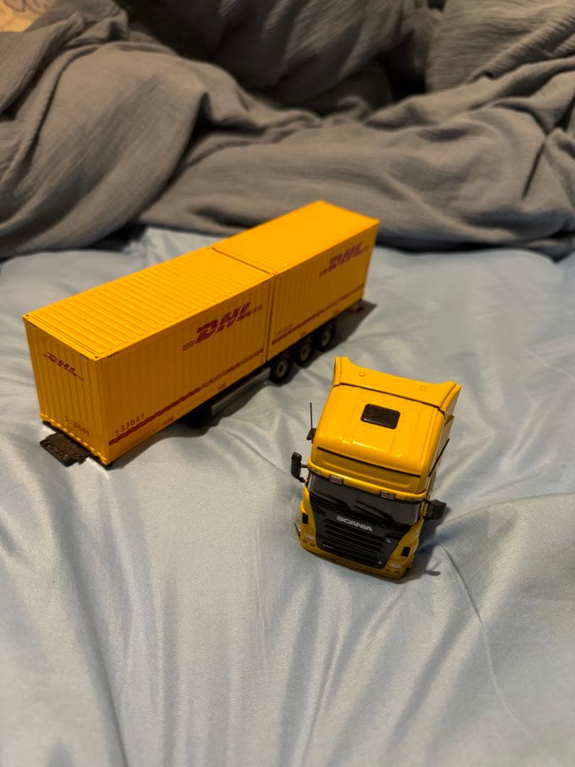 スカニア DHL 1/50