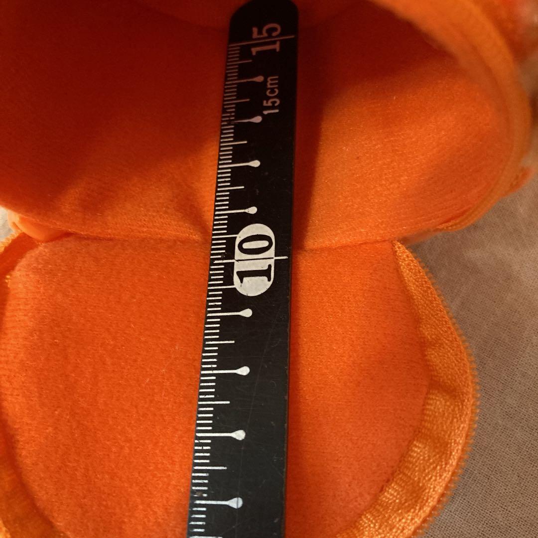 ぬいぐるみ　ユニベアシティ　ディズニー　小物入れ　φ8x5 カボチャ