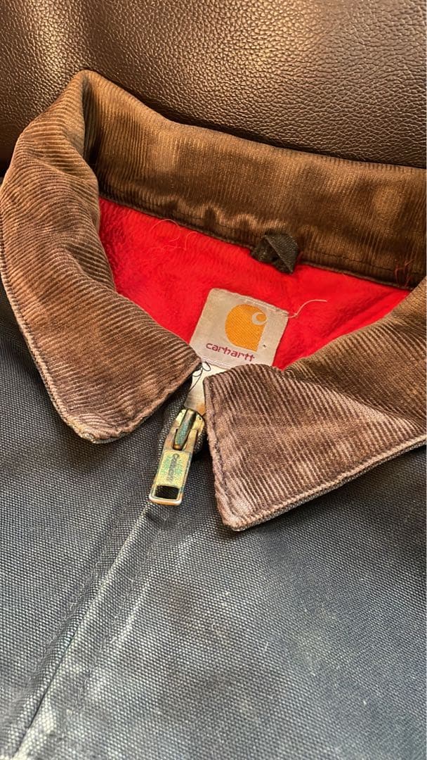 Carhartt ブラックサンタフェジャケット コーデュロイ襟