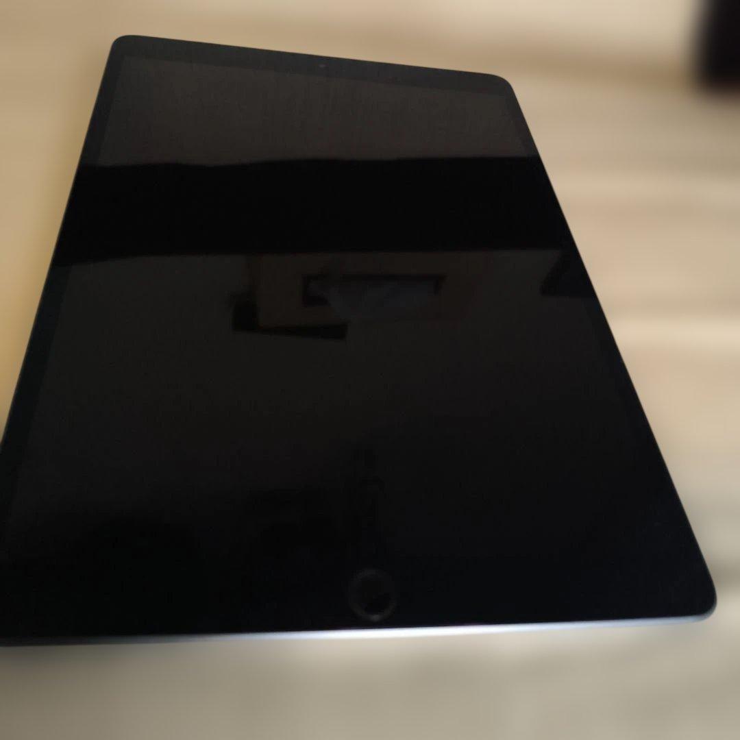 iPad Air第3世代/64GB スペースグレイWi-Fi+Cellular