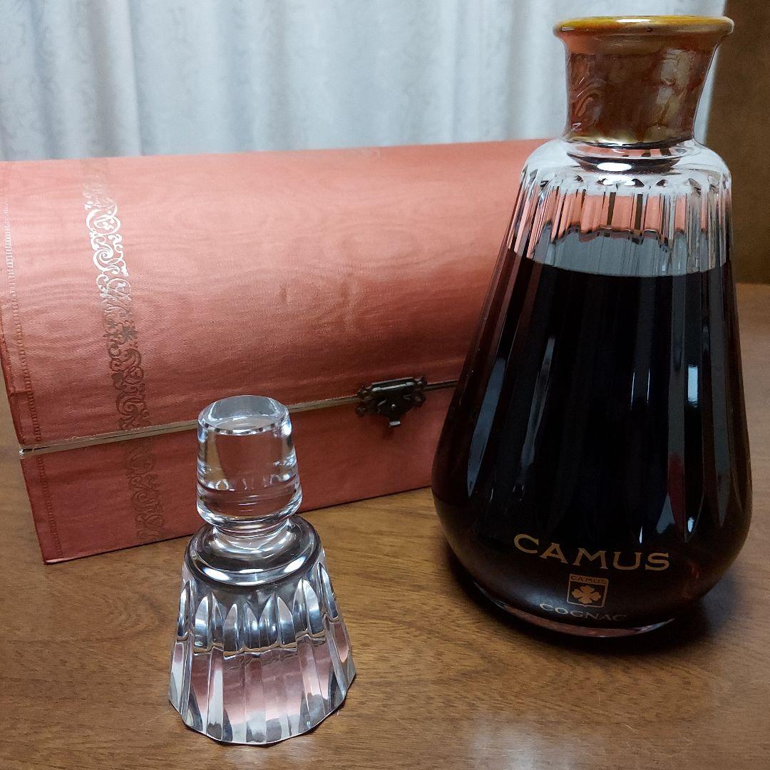 CCAMUS カミュ バカラクリスタルボトル ブランデーコニャック古酒　未開封