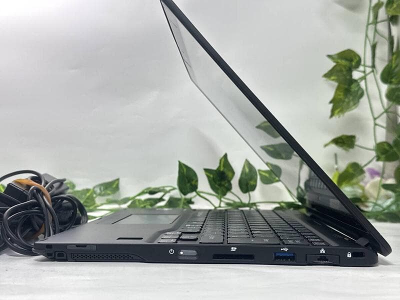 タッチパネル/富士通 10世代i5搭載!!13.3/Win11