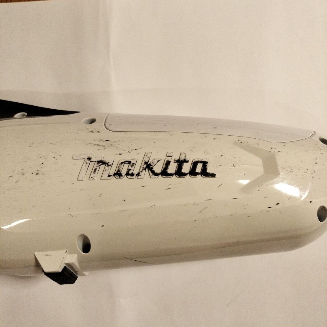 マキタ18V充電式クリーナー　CL282FD