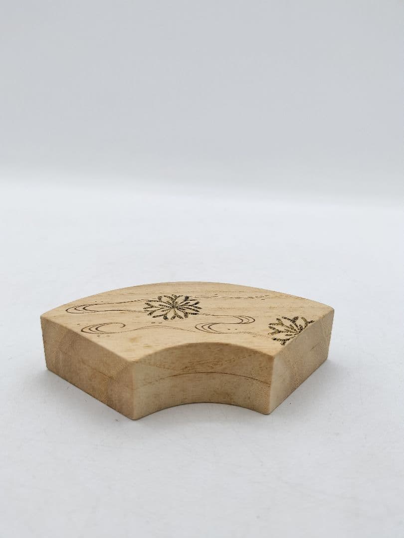 c628 香合 木地 扇面 海松蒔絵 畑幸春 木箱 茶道具 古物