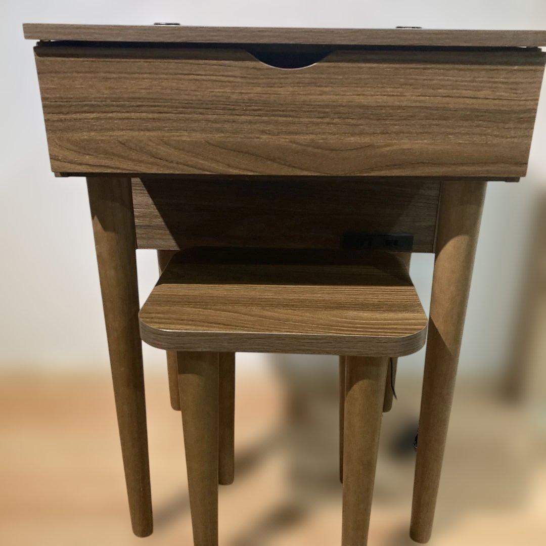 YU-MI⭐︎ ブラウン木製ドレッサー　スツール、コンセント付、収納力抜群