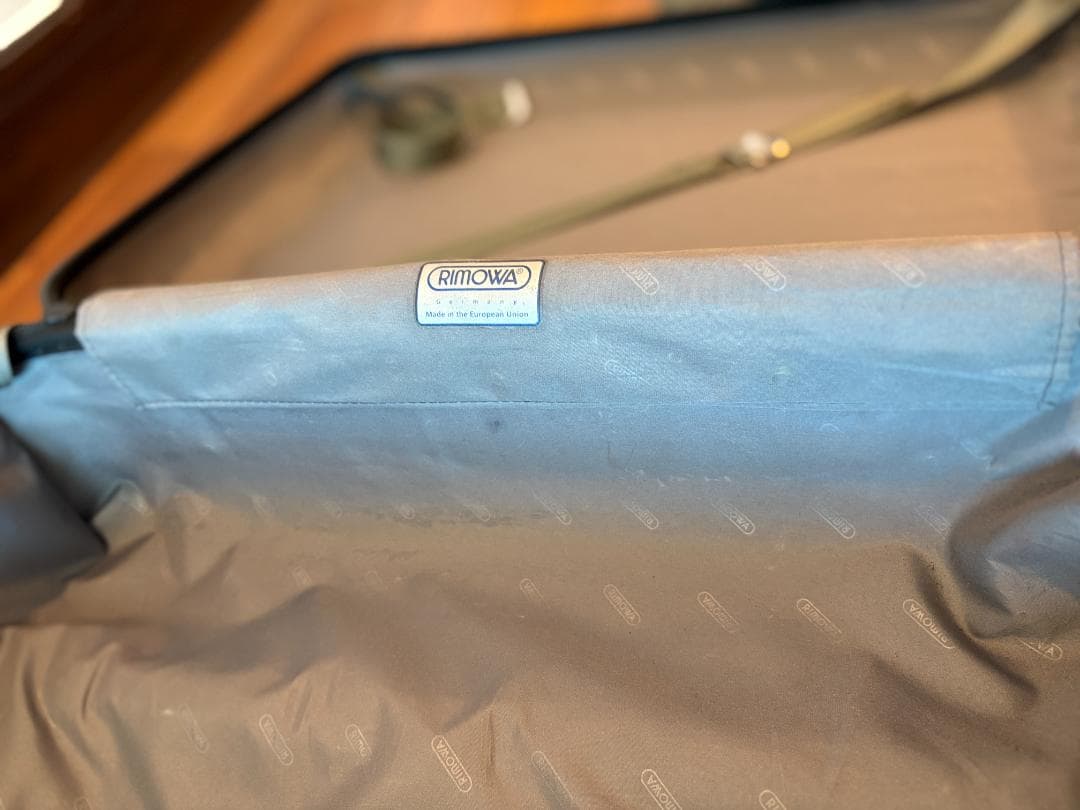 Y*o様 Rimowa 2輪 サルサ 33L ブラック 機内持ち込み可