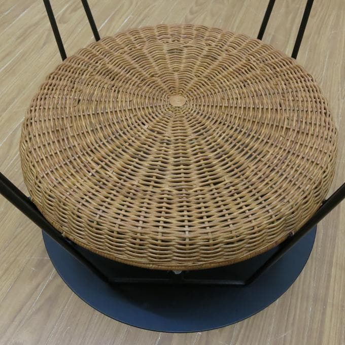 【IDEE/イデー】☆ワラビーローテーブル☆スチール×籐☆サイドテーブル