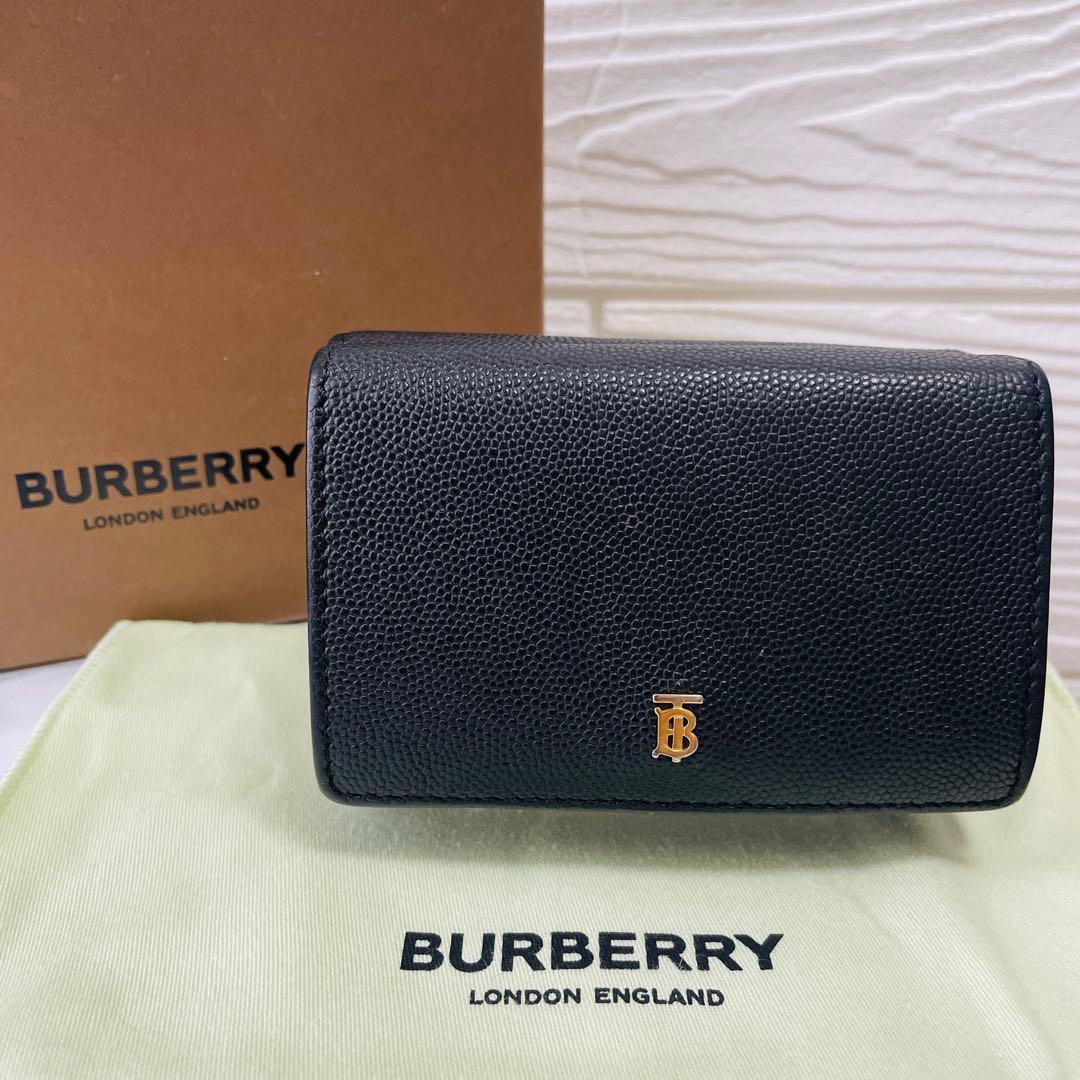 近年✨極美品 TBロゴ バーバリー 三つ折り財布 コンパクトウォレット ミニ財布