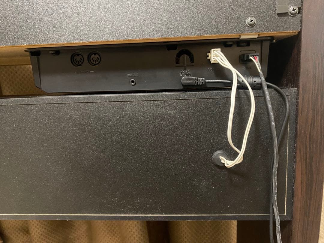 KORG 電子ピアノ LP-380RW ローズウッド 2015年製　椅子付き