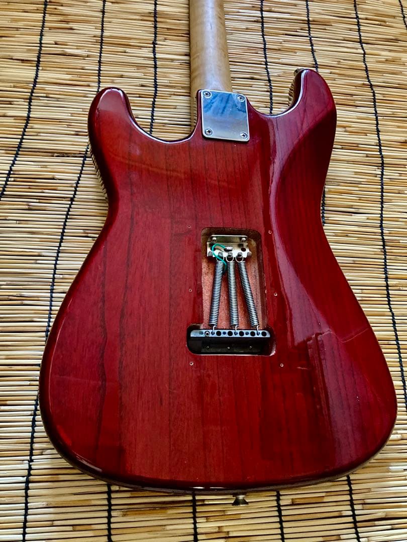 ☆杢目が綺麗な珍品　改造を施し新機能満載　KIMAXE ST