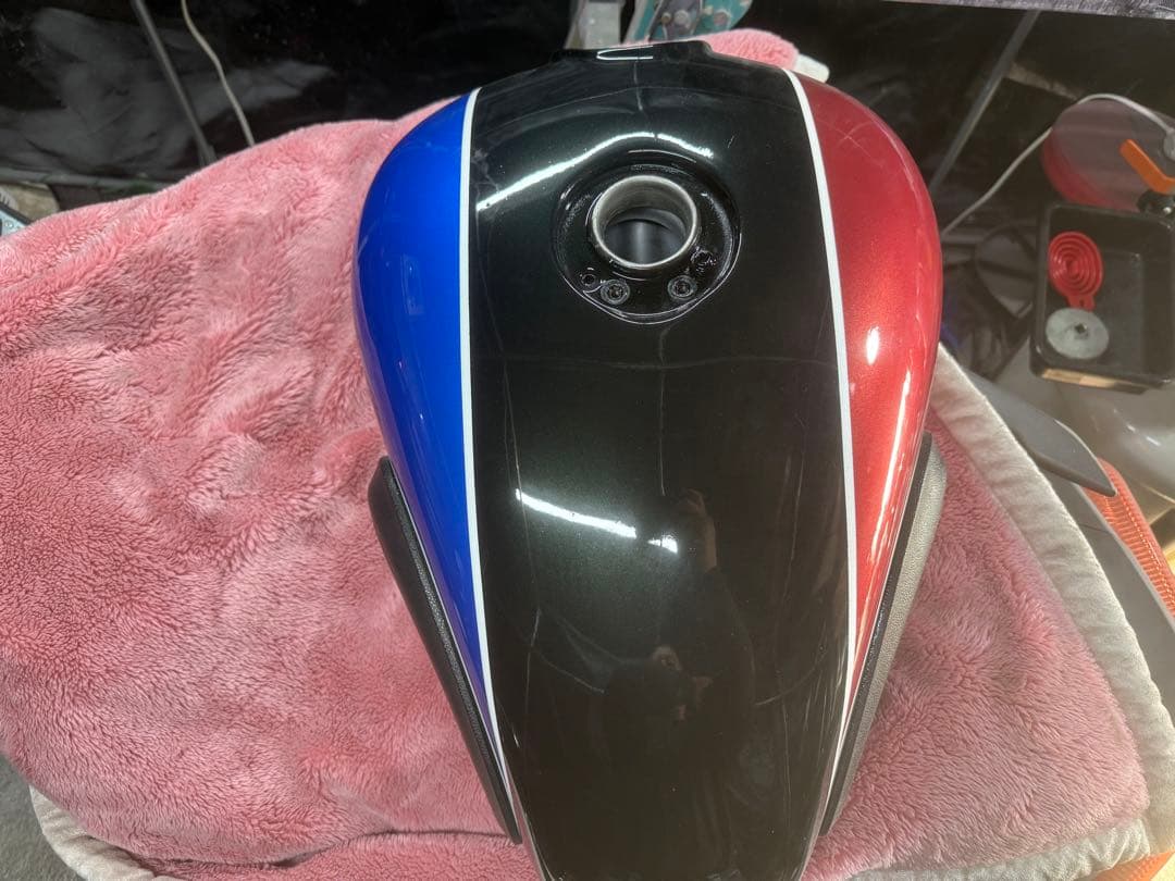 Kawasaki タンクとサイドカバーセット