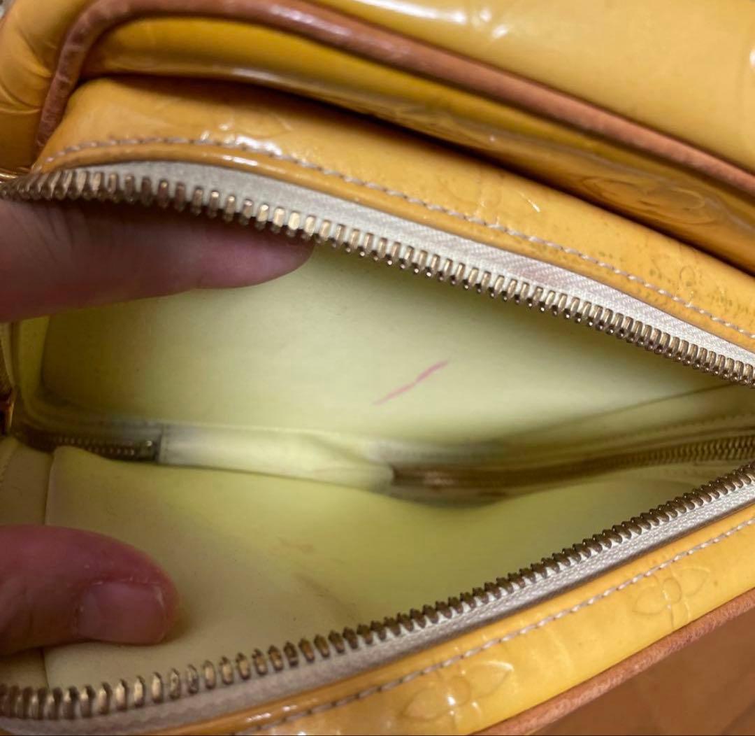 ルイヴィトン　ヴェルニ　シリアルナンバー有り　イエロー　難あり