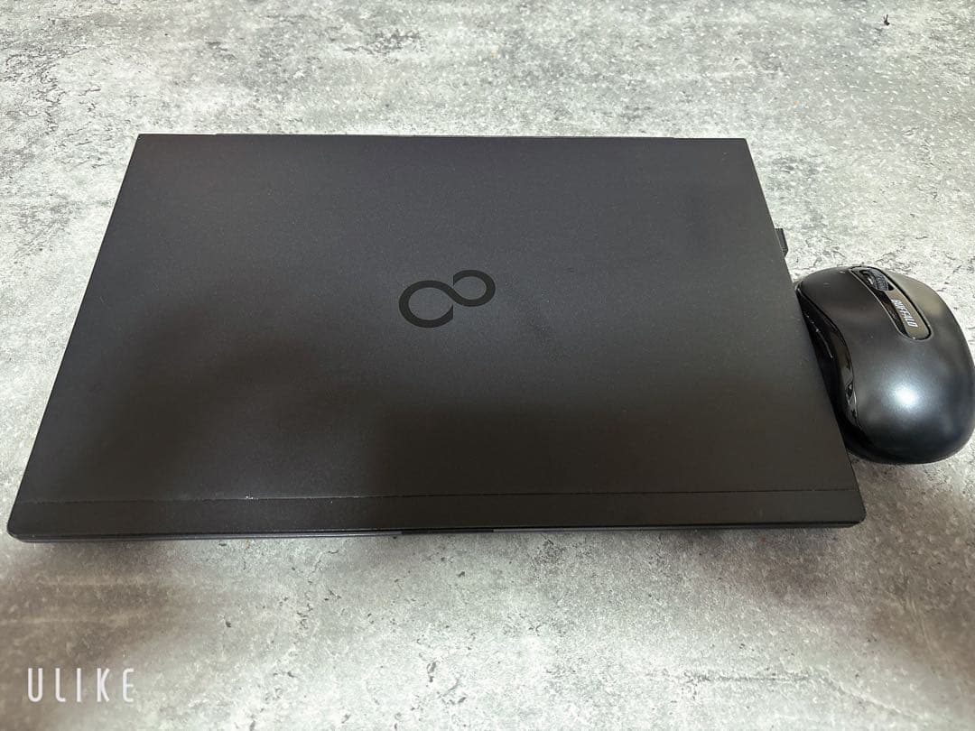 ✨️値下げ中✨️【美品】中古 FUJITSU LIFEBOOK U939 ノートPC