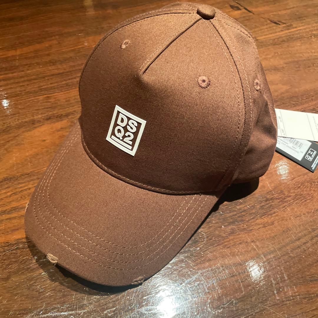 DSQUARED2 ブラウンキャップ