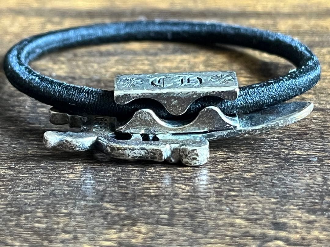 CHROME HEARTS クロムハーツ ダガーヘアバンド ヘアゴム