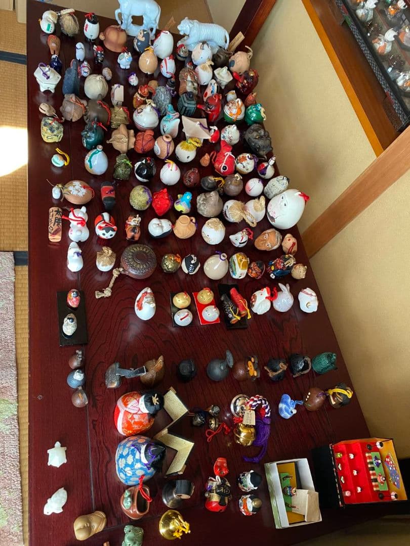 【昭和時代の全国の土鈴】107個　鋳物鈴他34個　まとめ売り 外国の方へお土産♡