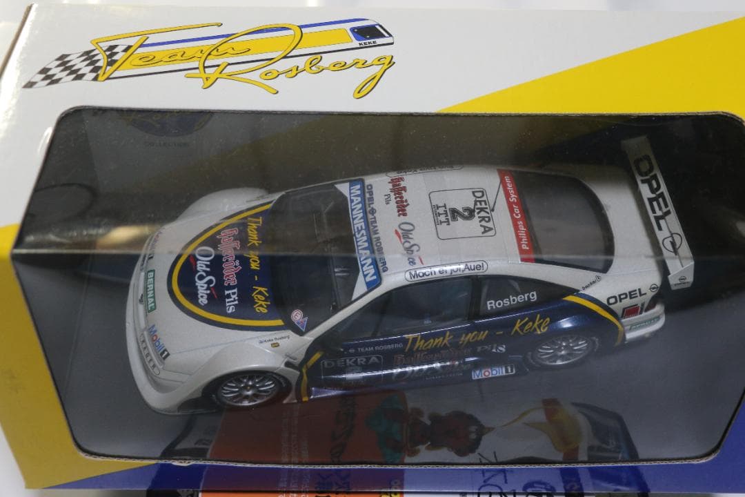 超希少ミニチャンプス(UTモデル)オペル　チームロズベルグDTM仕様　1/18