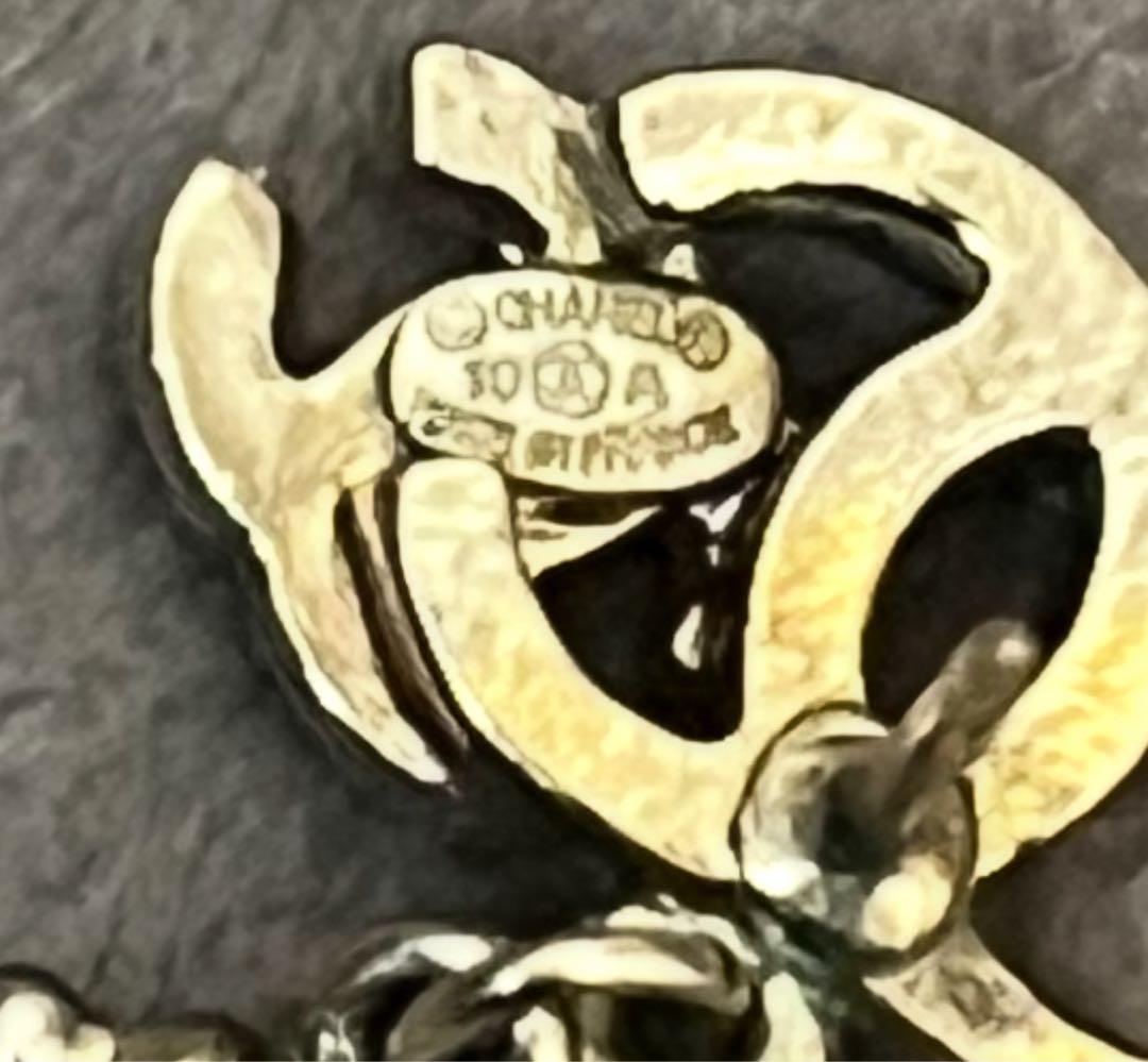 CHANEL ゴールド ピアス