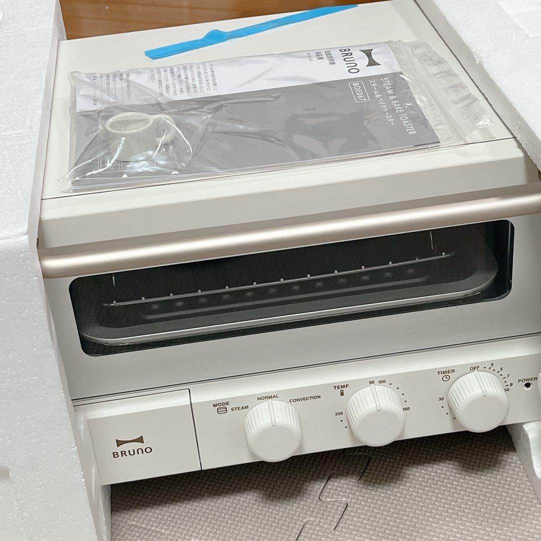 新品　BRUNO crassy+ スチーム＆ベイク トースター ホワイト