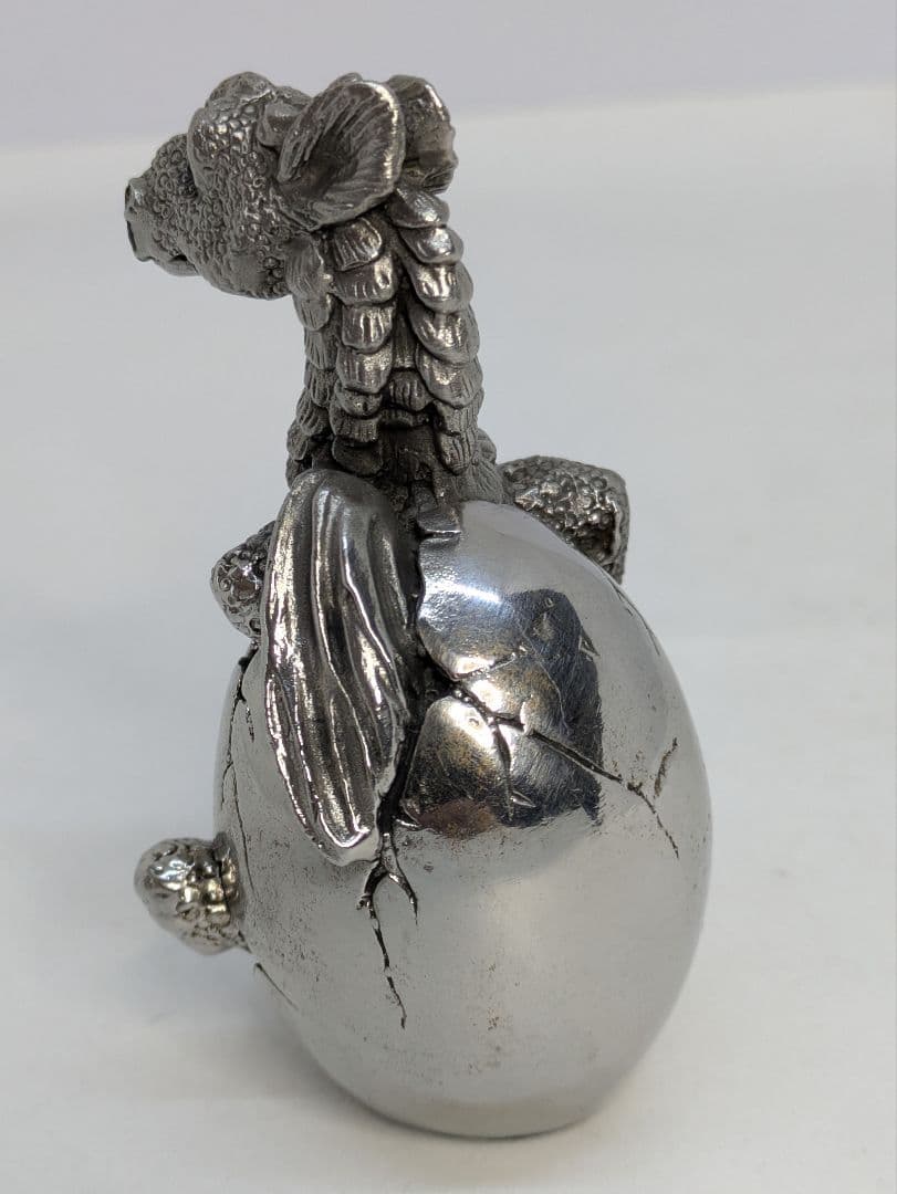 ☆b721、龍はあらゆる願いを叶える 錫 置物 干支 龍（辰） 黒漆加工