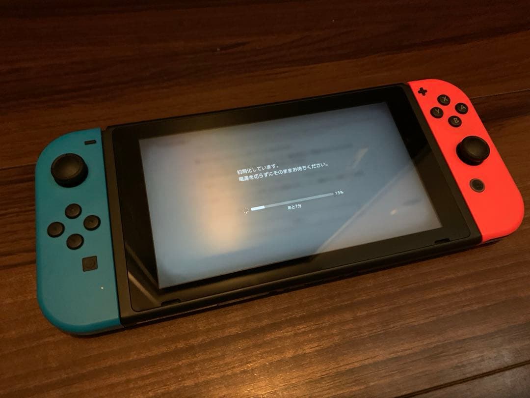 Nintendo Switch 本体 | Joy-Con(L) 青 /(R) 赤